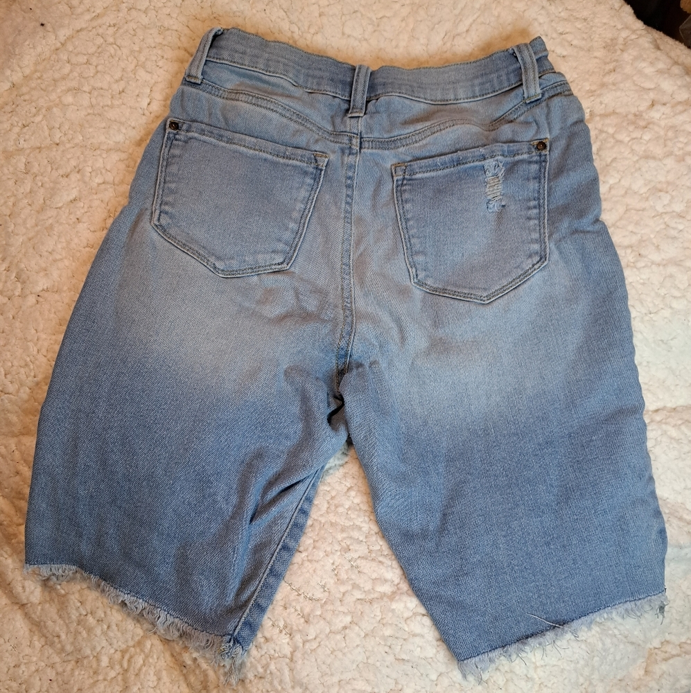 High Rise Shorts - Picture 4 of 4